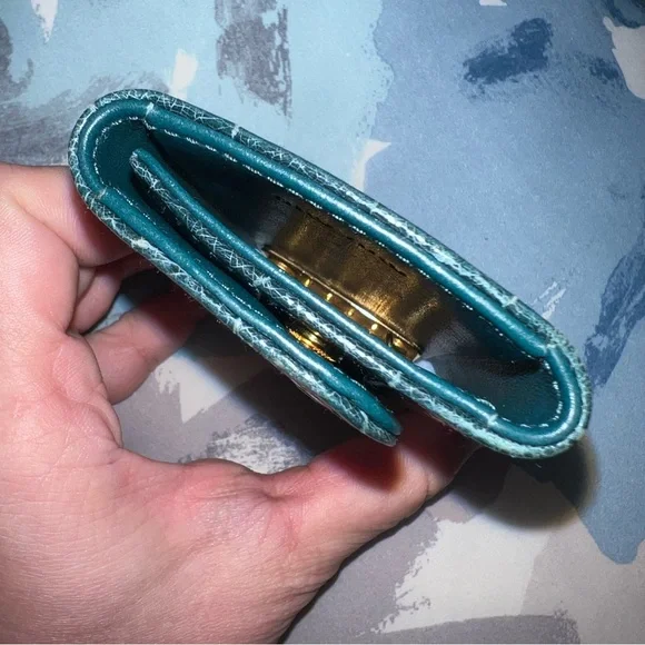 Authentic Miu Miu Keyholder Green - Picture 10 of 15